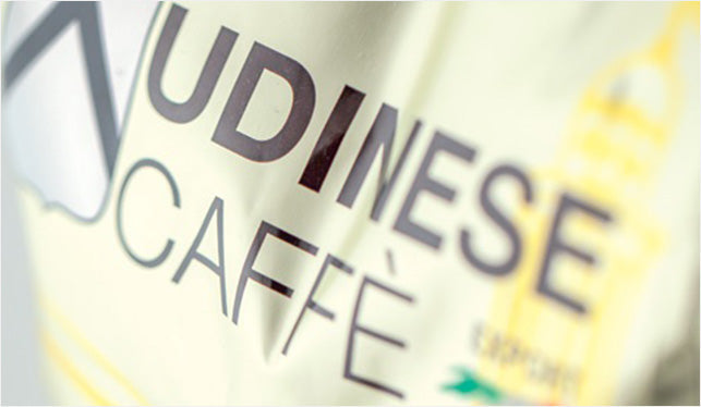 Tassen und Gläser von Udinese Caffè